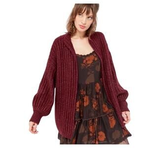 URBAN OUTFITTERS Truly Madly Deeply Chunky Knit Balloon Sleeve Cardigan Sweater